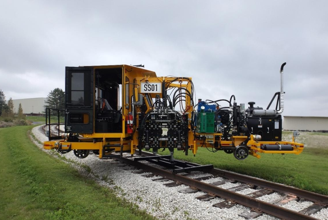 Racine Rail Tie Straightener