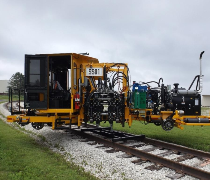 Racine Rail Tie Straightener